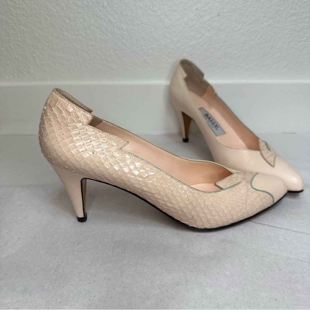 BALLY Leather Pink Pumps Made in Italy Size 9